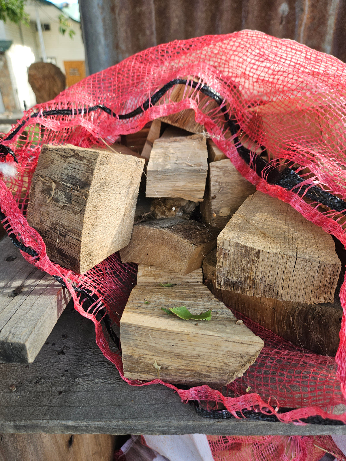 BBQ WOOD